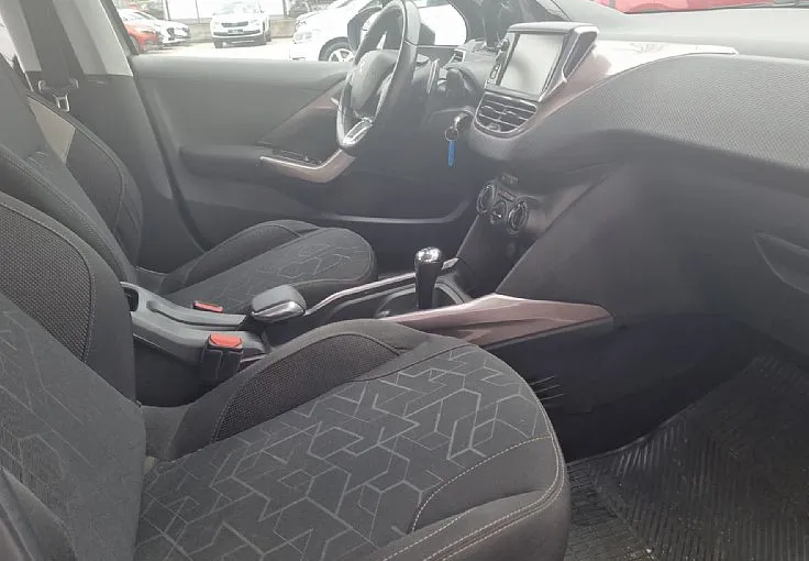Zunanja slika - Peugeot 2008 - Active 1.6 e-HDi Avt. NAVI, BLUETOOTH - 6