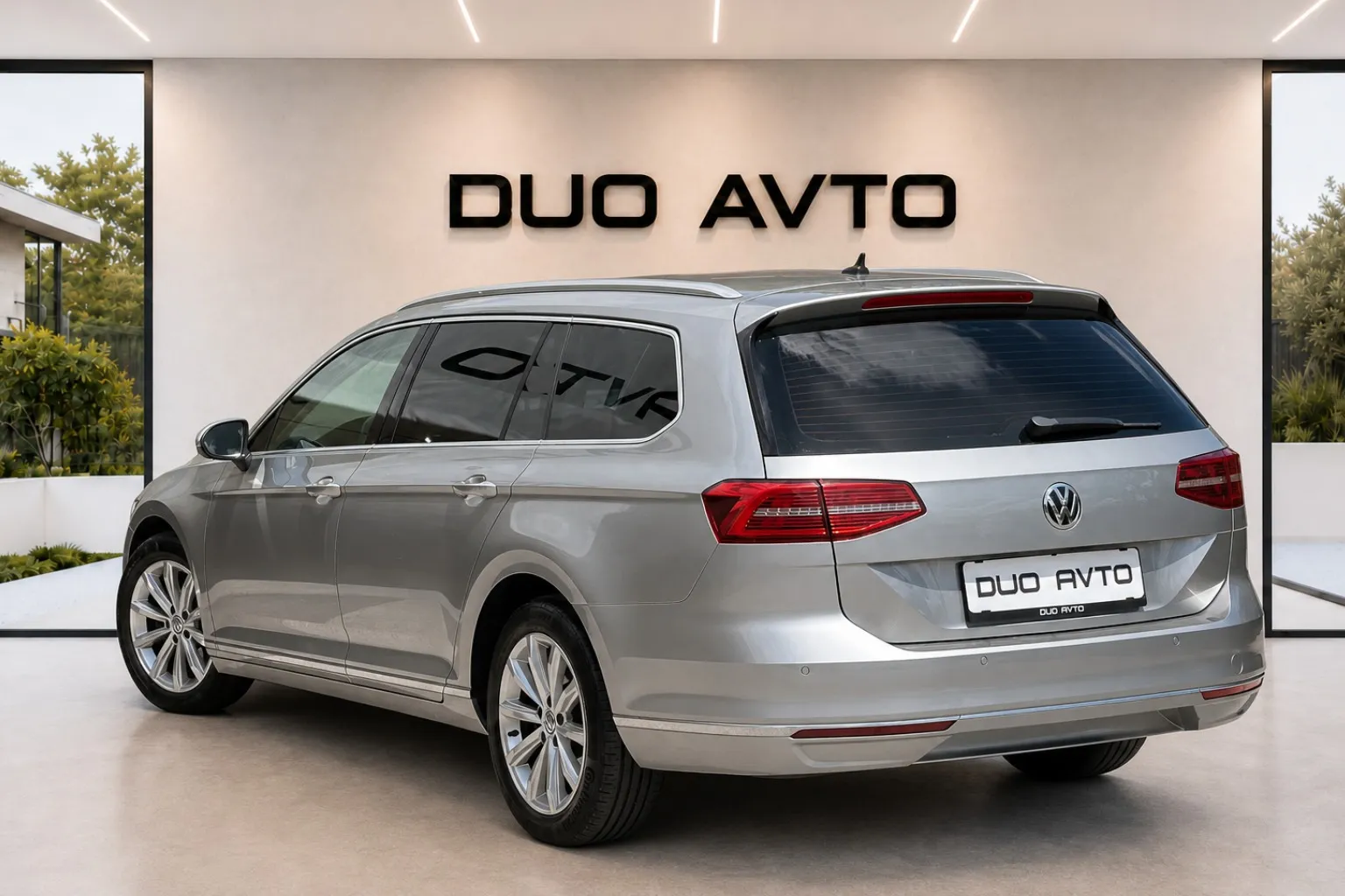 Notranja slika - VW Passat Variant - 2.0TDI-DSG-H LINE-AKT.TEMPOMAT-2XPDC-MASAŽA - 11