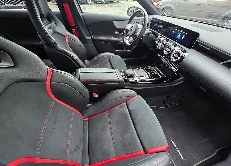 Zunanja slika - Mercedes-Benz A-Razred - A35 7G-DCT 4-MATIC AMG LED-PANO-KAMERA-AKRAPOVIĆ - 11