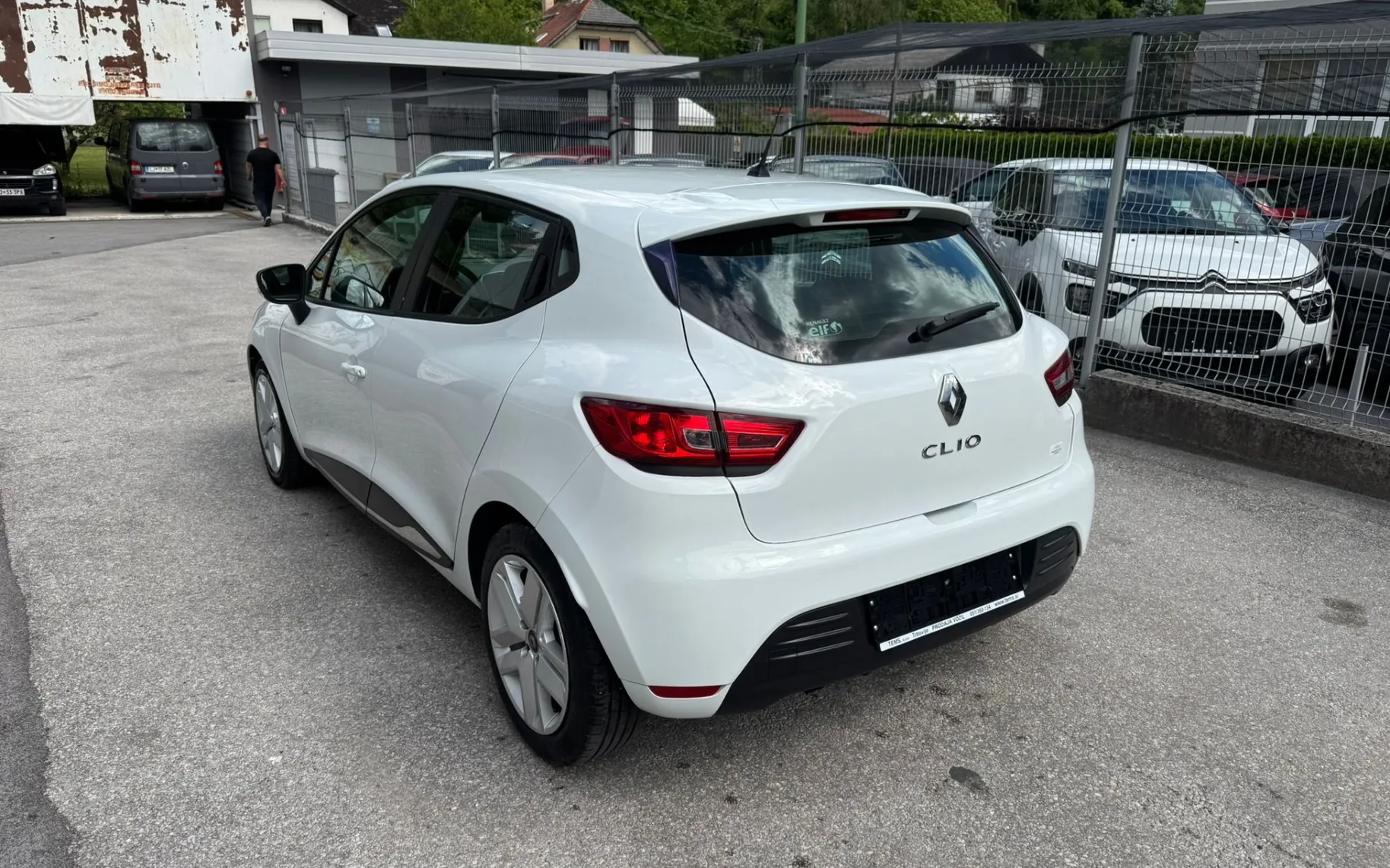 Zunanja slika - Renault Clio - TCe 90 - ZEN - 4