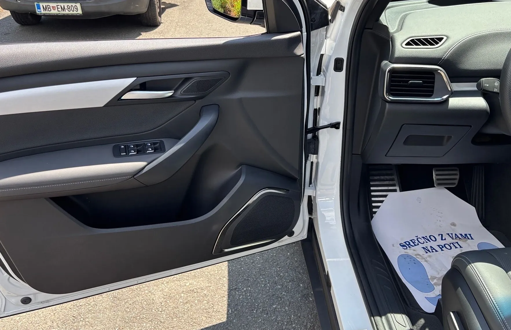Zunanja slika - Vinfast VF8 - 87.7 kWh AWD Plus408PS AWD-GRATIS POLNILNICA 2 - 14