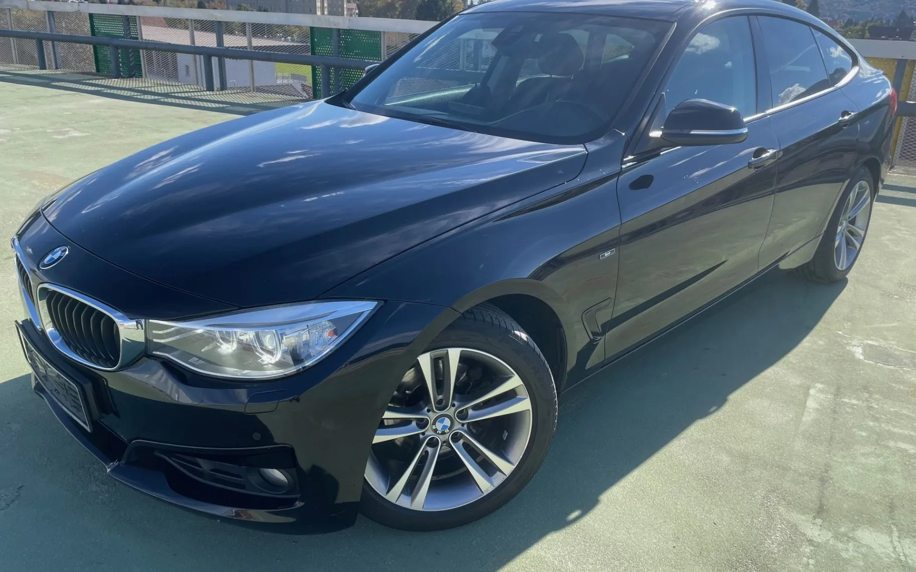 Zunanja slika - BMW Serija 3 - Gran Turismo: 320d SPORT LINE NAVI.XSENON.PDC. OGR. SEDE - 1