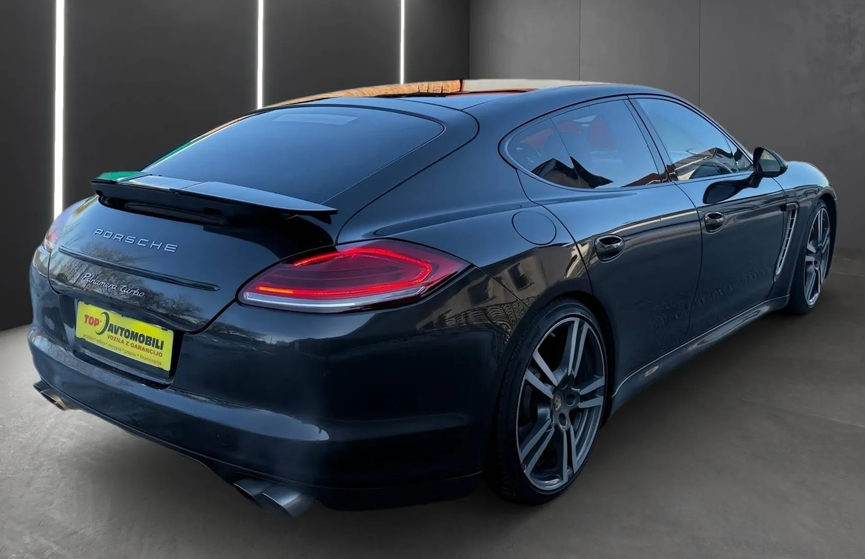 Zunanja slika - Porsche Panamera - TURBO RADAR XENON KAMERA MEMORY ZRAČNO - 7