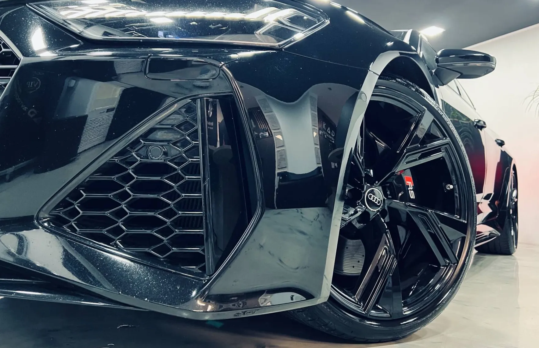 Zunanja slika - Audi RS6  - Avant Perform.TFSI quattro tiptronic 463kW... - 17