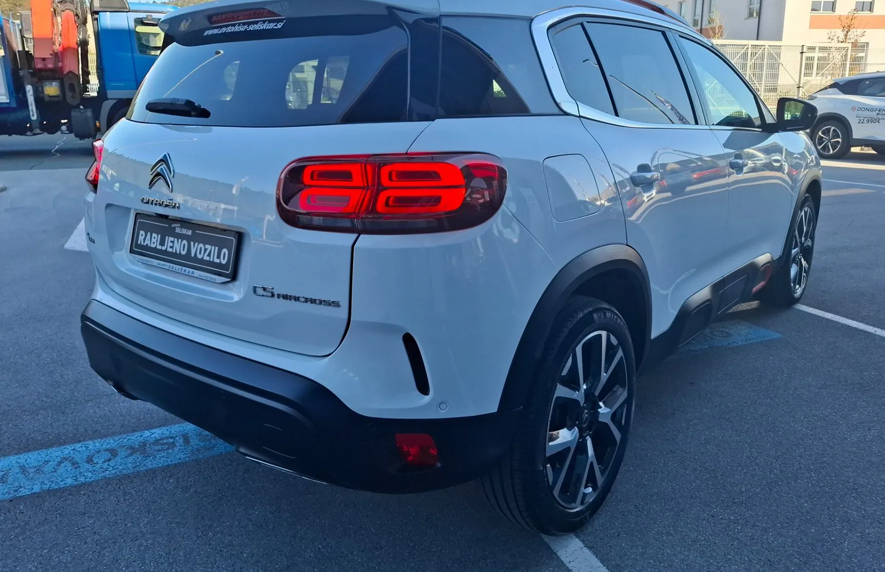 Zunanja slika - Citroën C5 Aircross - 1.2 PureTech 130 Shine - MENJAN JERMEN - ODLIČEN - 8