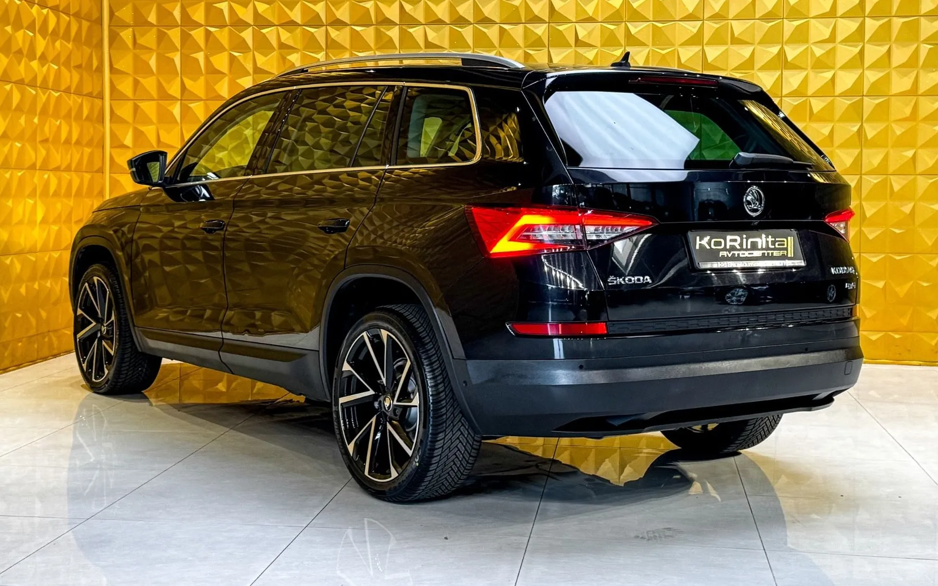 Notranja slika - Škoda Kodiaq - 2.0 TDI 4X4 AUT-1. LASTNIK-SLOVENSKI-KLJUKA - 9