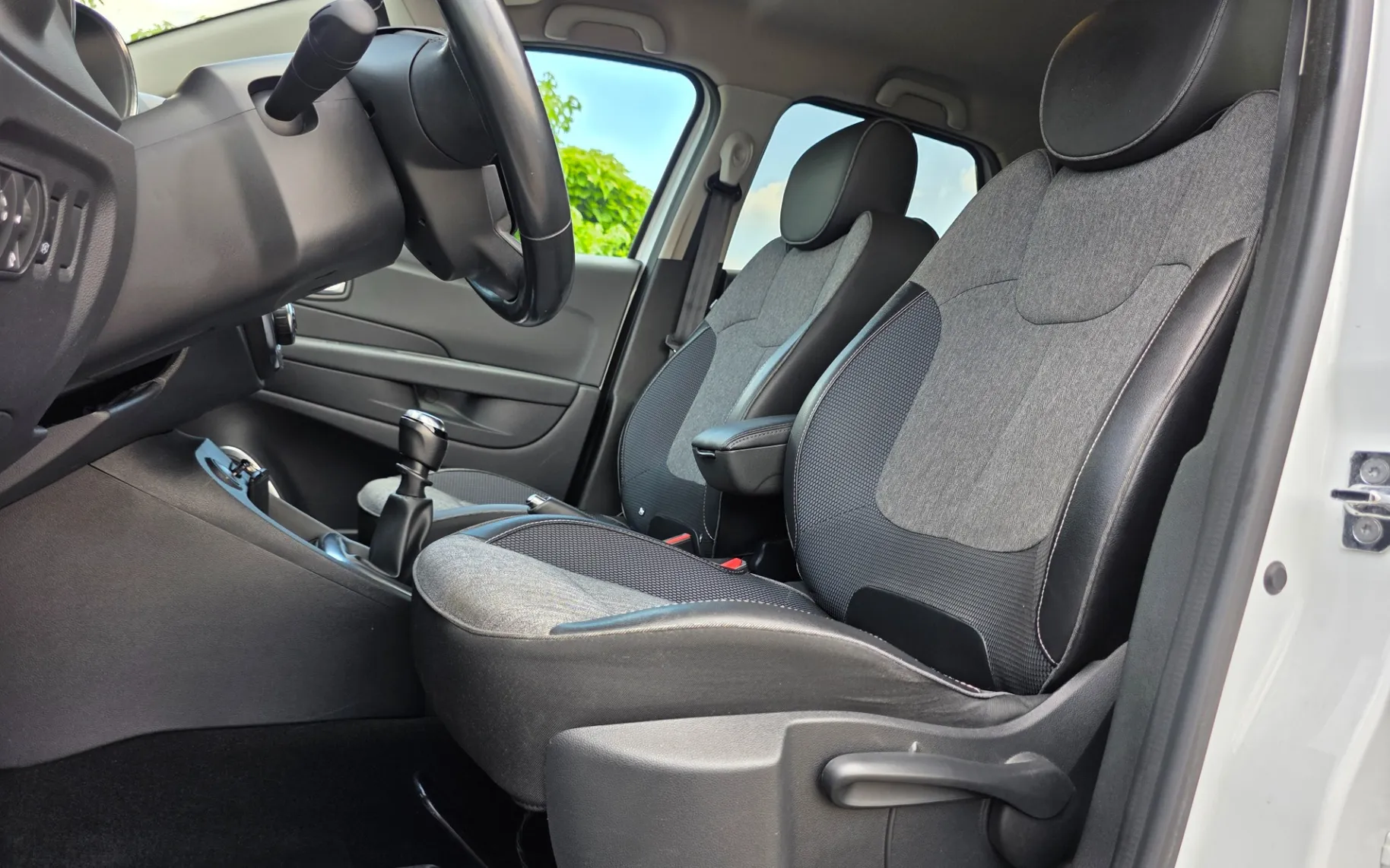 Zunanja slika - Renault Captur - TCe 120 Energy Intens - 10