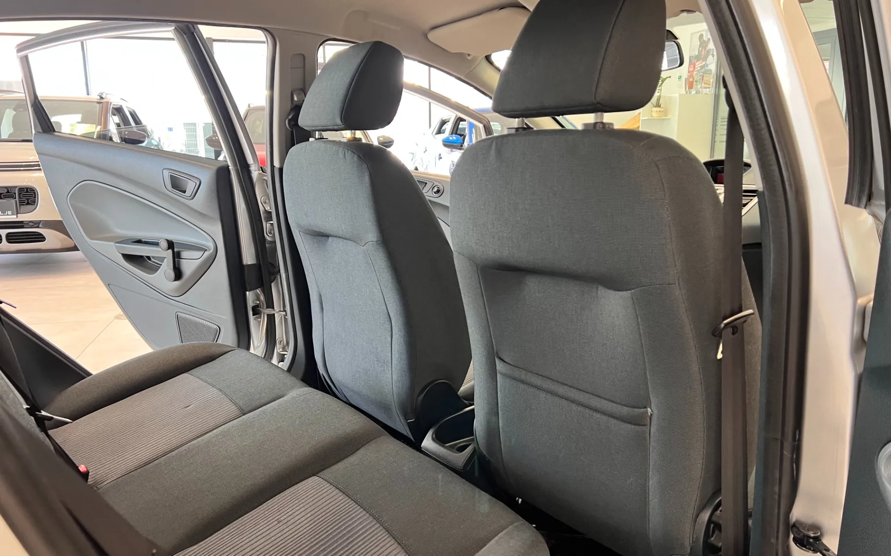 Zunanja slika - Ford Fiesta - Trend 1,25 16V - 12