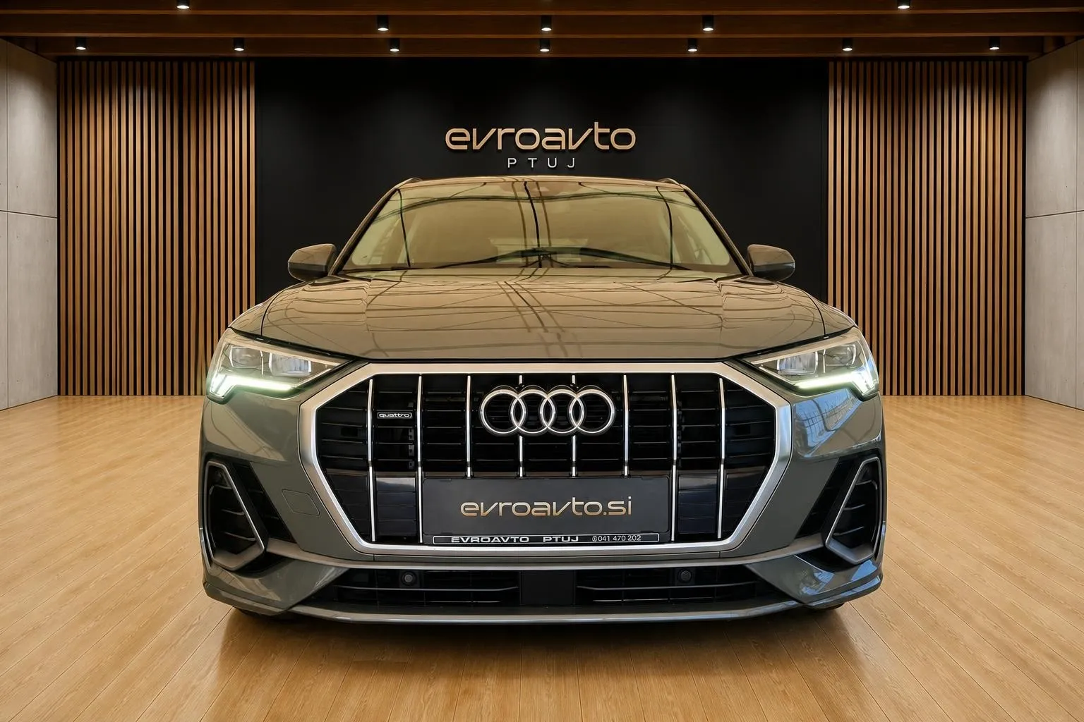 Zunanja slika - Audi Q3 - quattro 40 TDI S line•Radarski tempomat•Matrix - 2