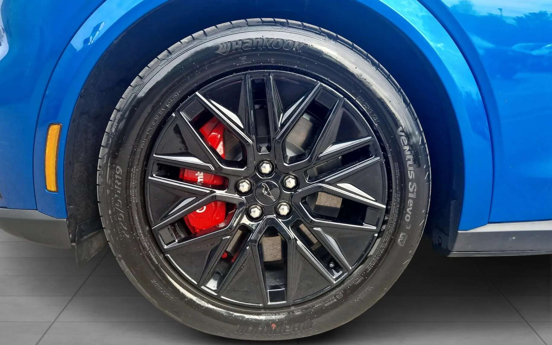 Zunanja slika - Ford Mustang - 4x4 Mach-E  88 kWh  Premium podaljšan doseg - 12