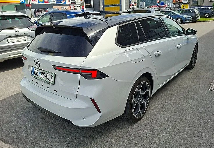 Zunanja slika - Opel Astra - Sports Tourer 1.2 Turbo GS Avt. 130KM - 4