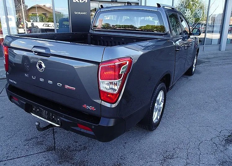Zunanja slika - SsangYong Musso - 2.2 XDi ULTIMATE 4WD A T TOV. GARANCIJA. KLJUKA - 4