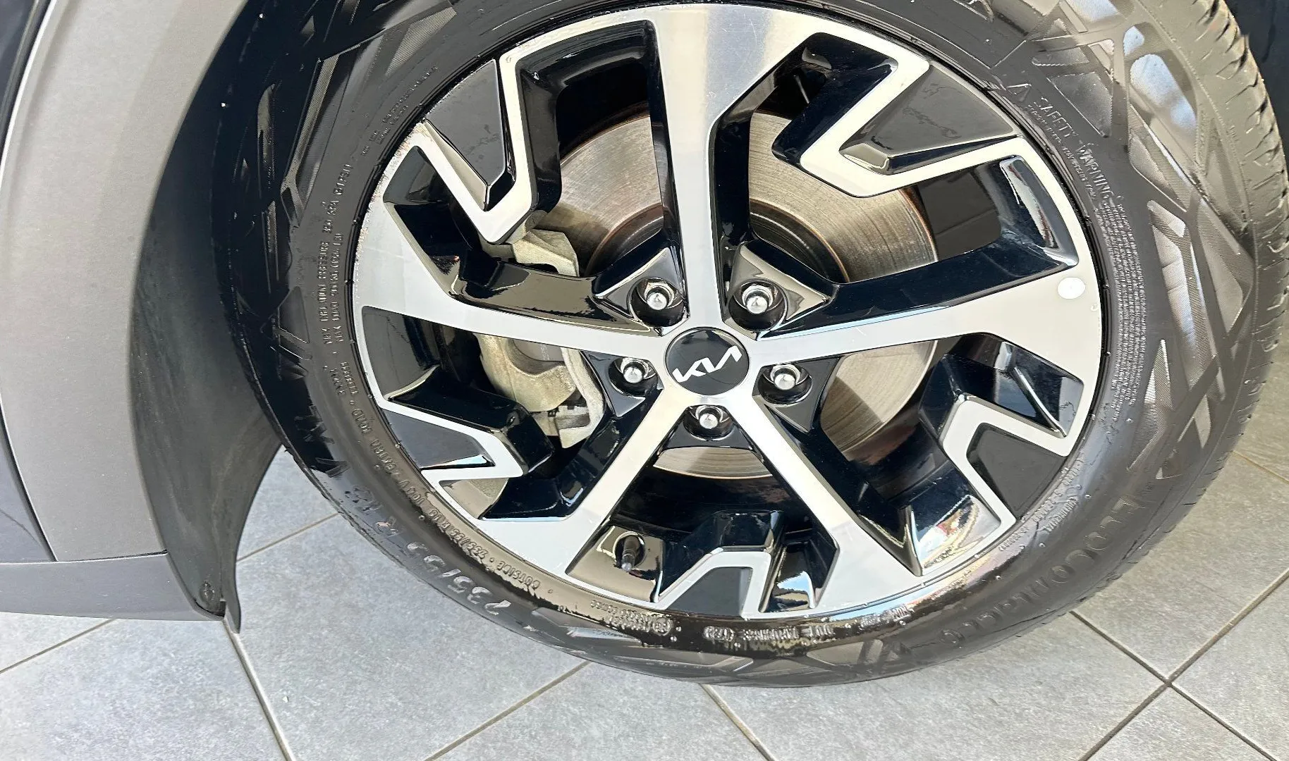 Zunanja slika - KIA Sportage - 2WD 1.6 CRDI.KAMERA.Style.navi.led.SAMO 39.978 KM - 7