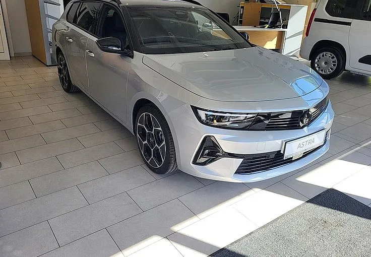 Zunanja slika - Opel Astra - 1.2 TURBO 96KW S S GS Auto ST  -  VELENJE - 3