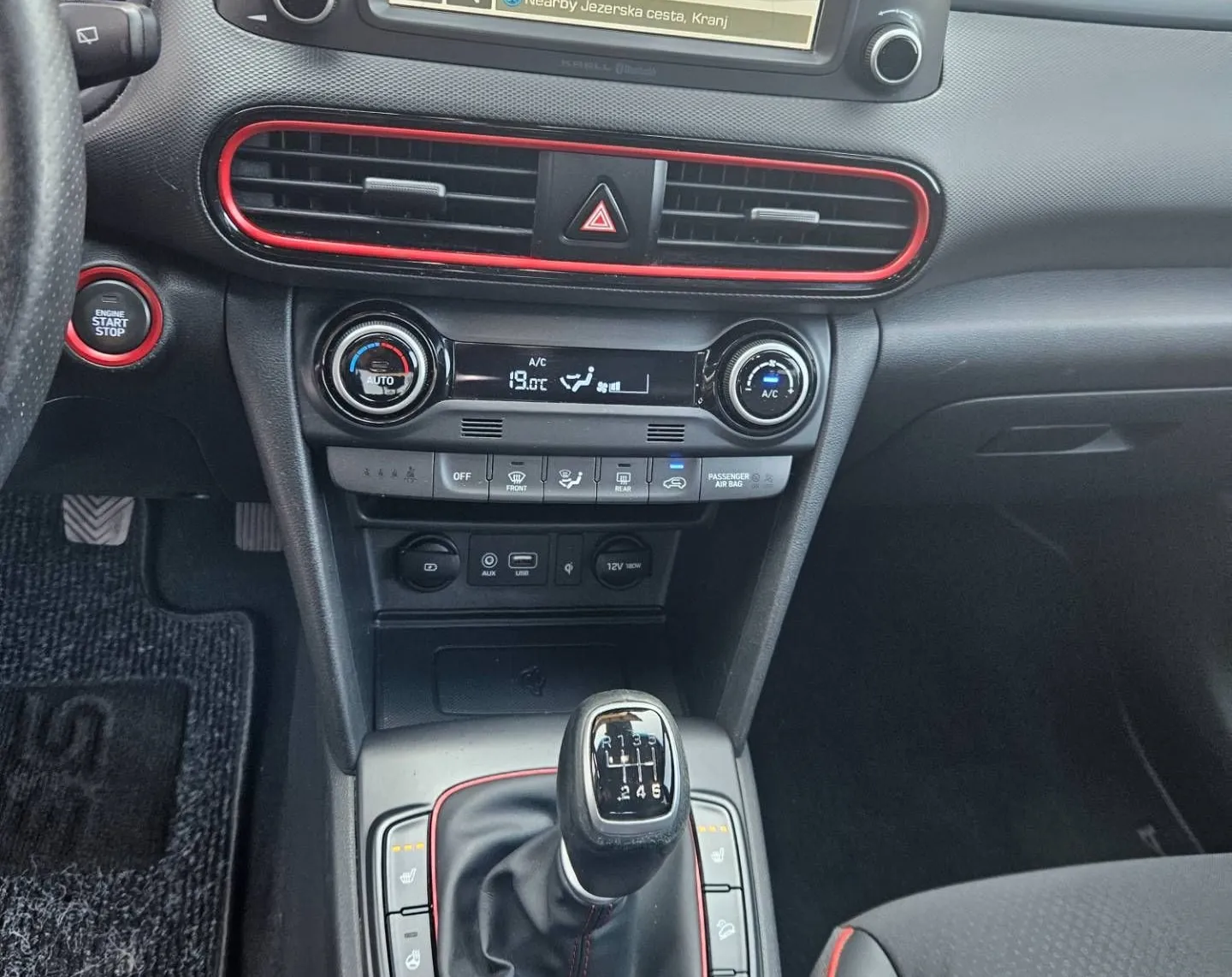 Notranja slika - Hyundai Kona - 1.0 T-GDI Impression 1.LASTNIK SLO NAVI KAMERA - 9