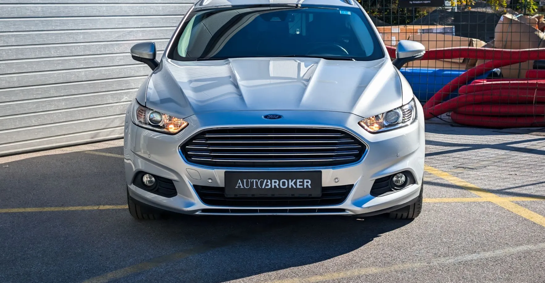 Zunanja slika - Ford Mondeo - 2.0 TDCi 110 kW Titanium - 2