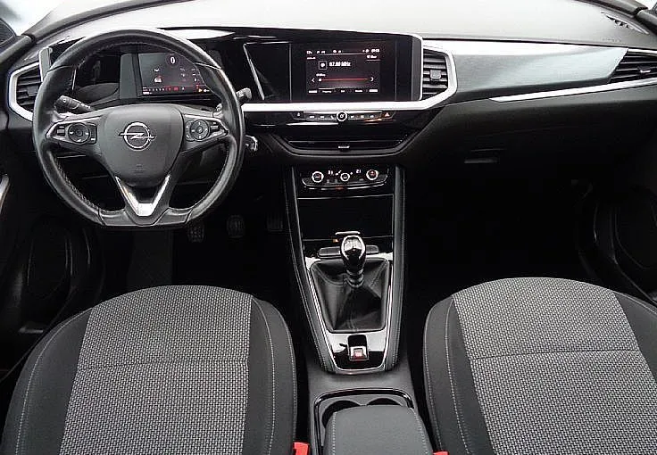 Zunanja slika - Opel Grandland - 1.2 TURBO 130hp - samo 58.030km - 6