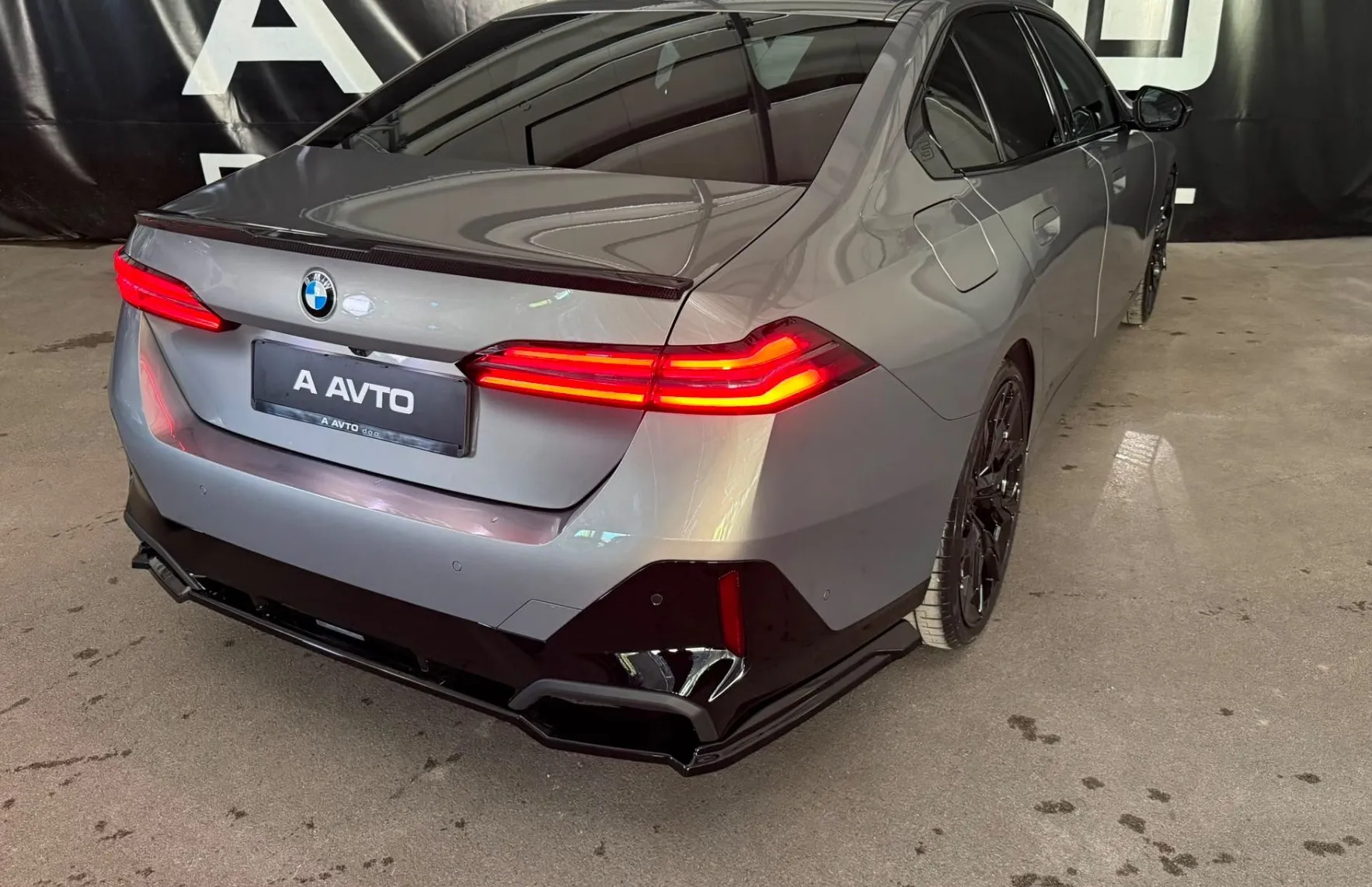 Zunanja slika - BMW Serija 5 - : 540d xDrive Avt. MSPORT Pro-ICONIC-21COL-KAMERA... - 7