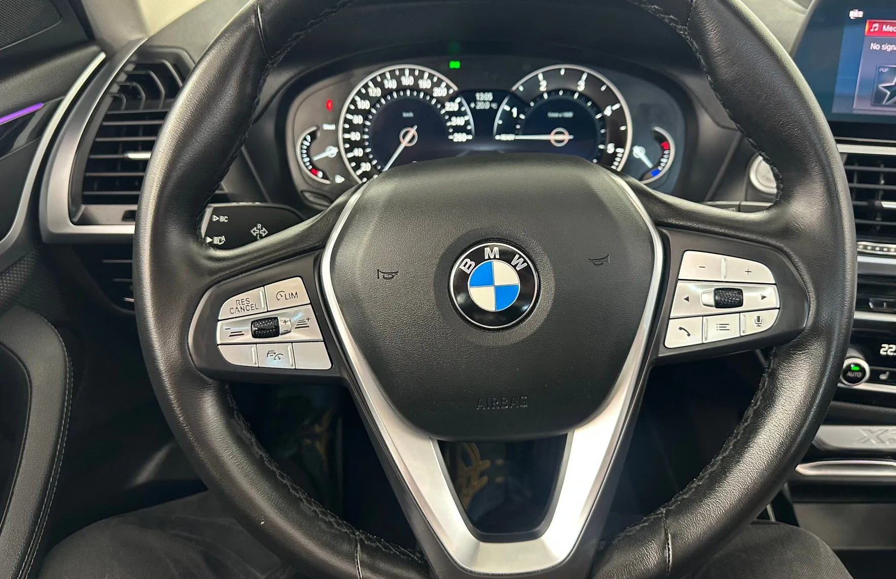 Zunanja slika - BMW X3 - serija : xDrive 20d Luxury Line Avt.USNJE.KAMERA.PANORAMA - 12