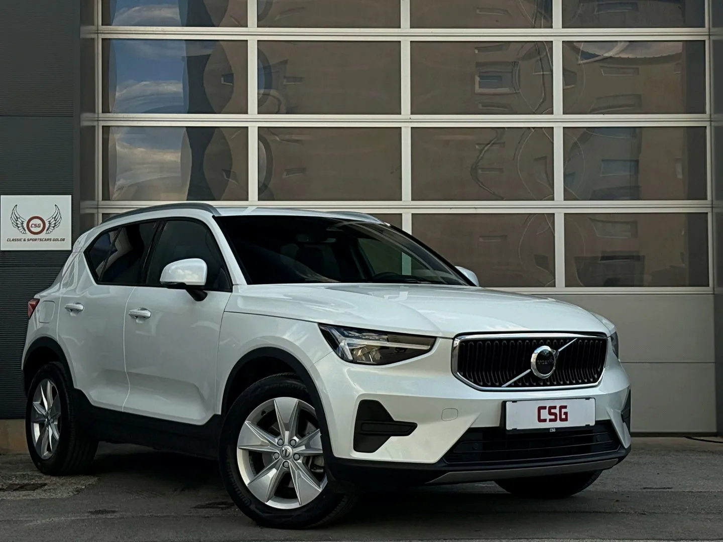Zunanja slika - Volvo XC40 - B3P Nordic Core Avt. - 3