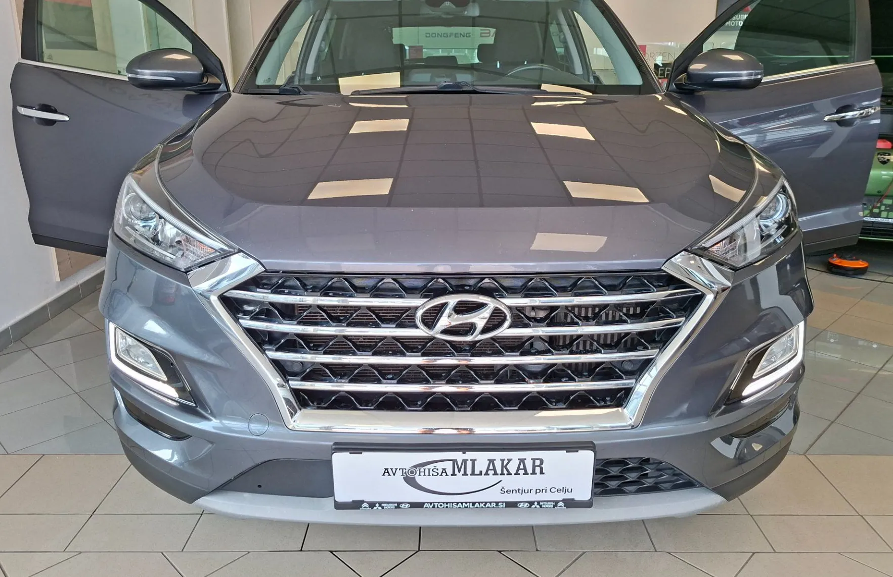 Zunanja slika - Hyundai Tucson - 1.6 T-GDI Premium-LED-NAVI-KAMERA-ODLIČEN- - 6