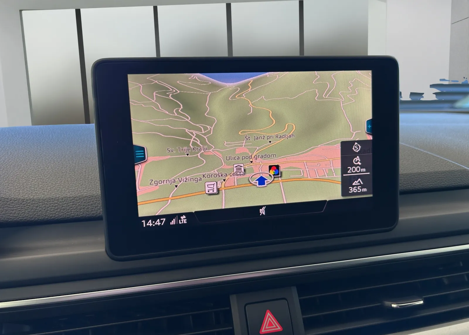 Zunanja slika - Audi A4 - Avant 2.0 TDI Quattro S tronic - 11