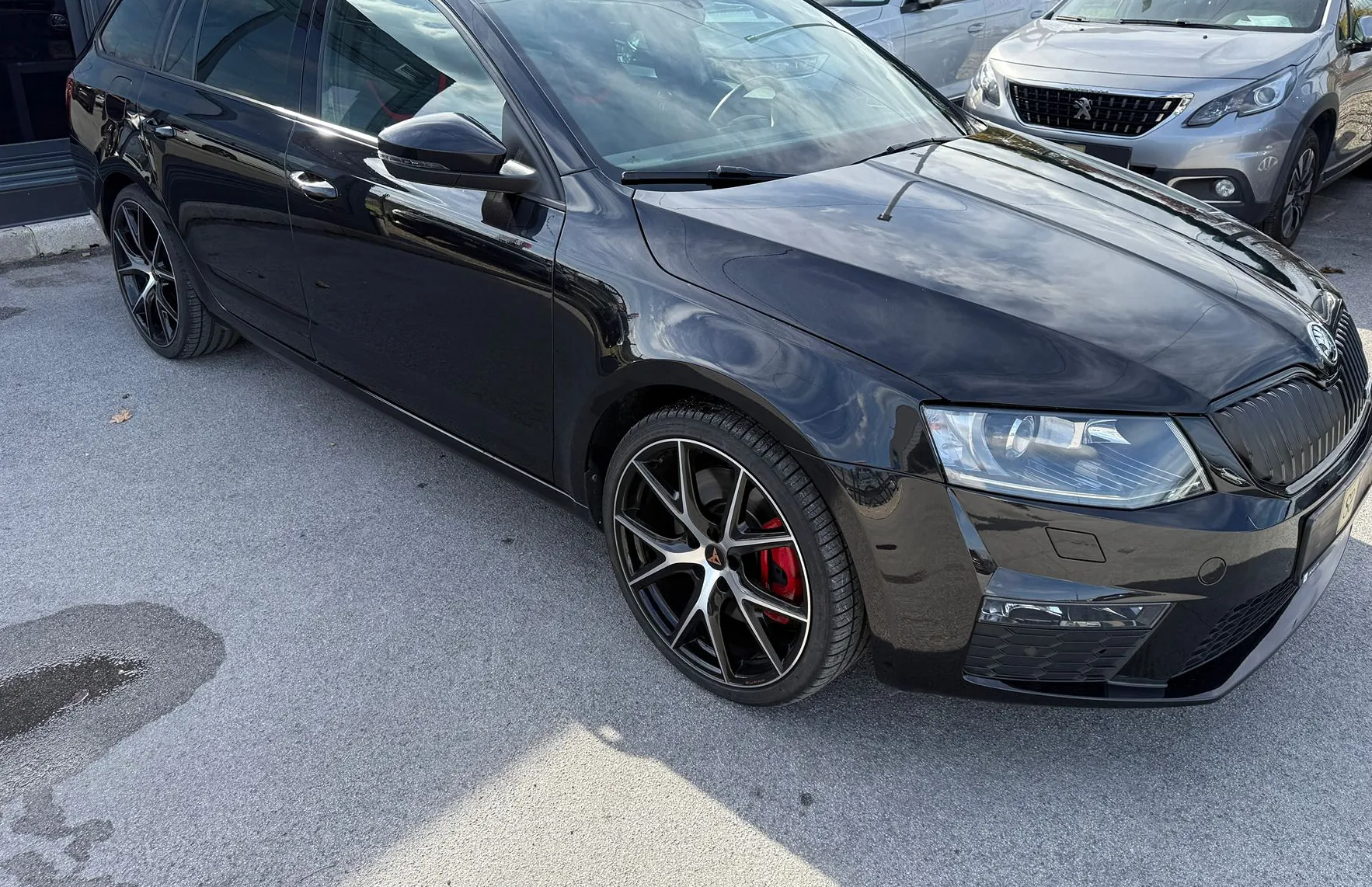 Zunanja slika - Škoda Octavia - 2.0TSI RS DSG 162 kW Panorama BiXenon Navi 71000km - 2