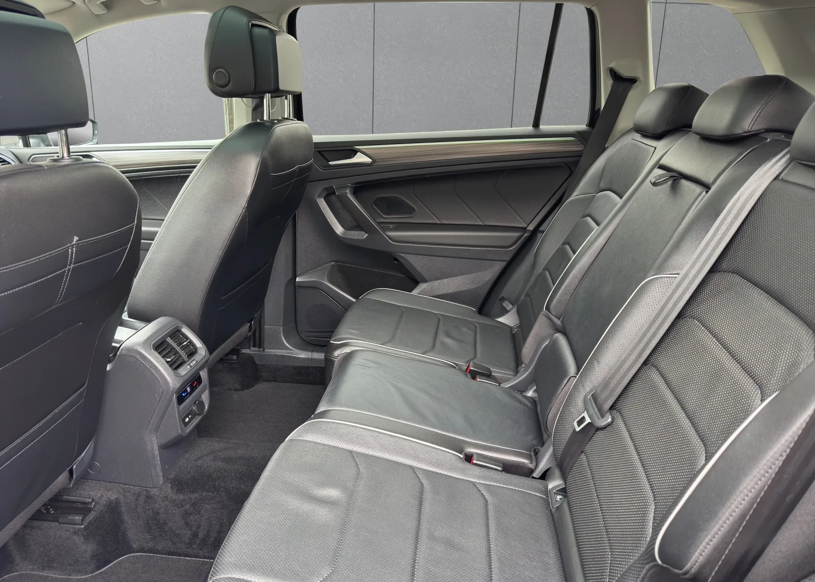 Zunanja slika - Volkswagen Tiguan - 2,0 TDI DSG - 6