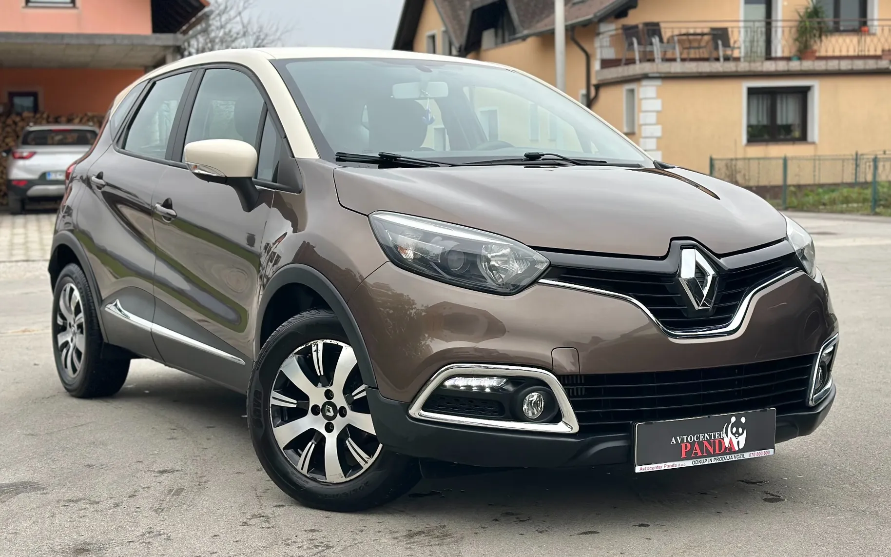 Zunanja slika - Renault Captur - Outdoor Energy TCe 90+SLO+1.LASTNIK+SAMO 100.000KM - 6