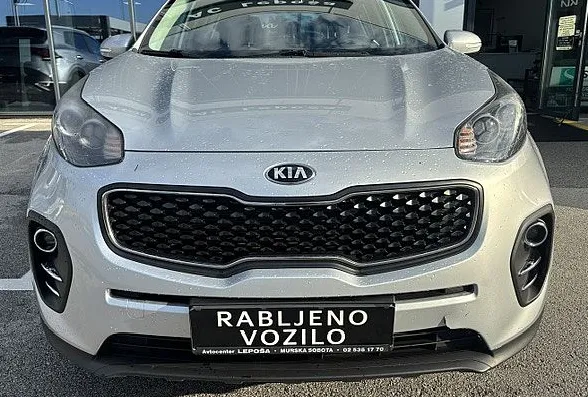 Zunanja slika - KIA Sportage - 2WD 1.7 CRDI City - VLEČNA KLJUKA. 1.LASTNIK.... - 9