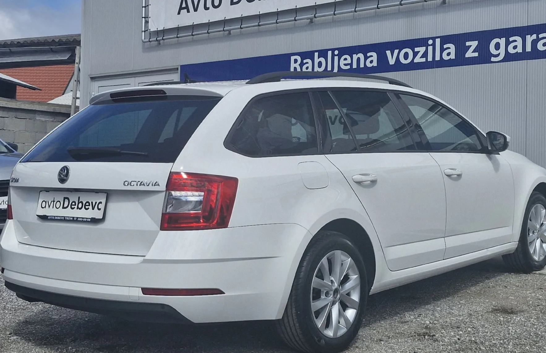 Zunanja slika - Škoda Octavia - 2.0 TDI Family 110 kW DSG KAMERA TEMPOMAT - 5