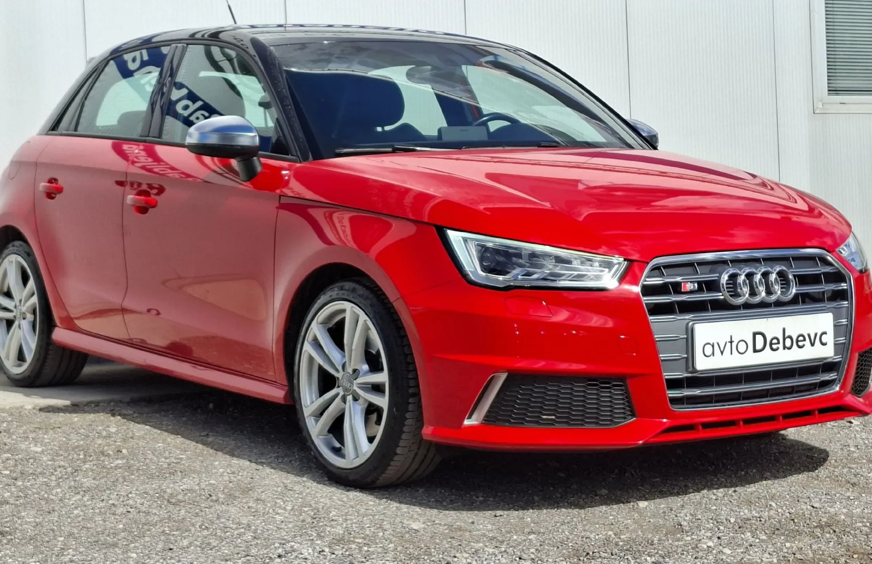 Zunanja slika - Audi S1 - 2.0 TFSI quattro - 3