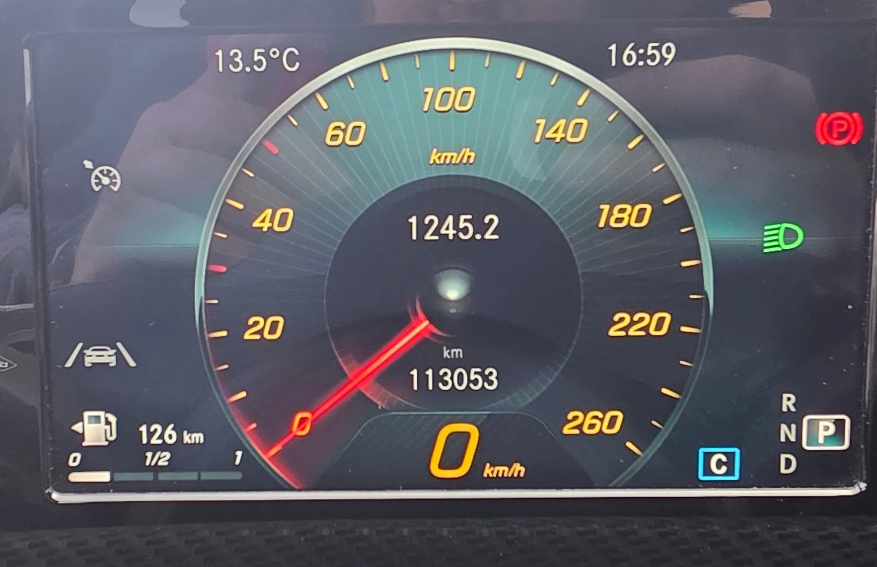 Zunanja slika - Mercedes-Benz A-Razred - A 180D LED-VIRTUAL-NAVI-ALU PLATIŠČA-1.LASTNIK - 15