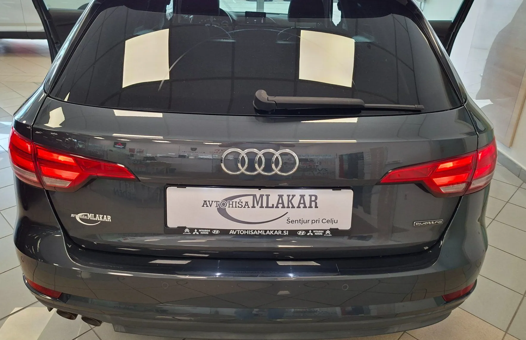 Zunanja slika - Audi A4 - Avant quattro 2.0 TDI-LED-NAVI-KAMER-PDC-VLEČNA-ODLIČEN- - 5