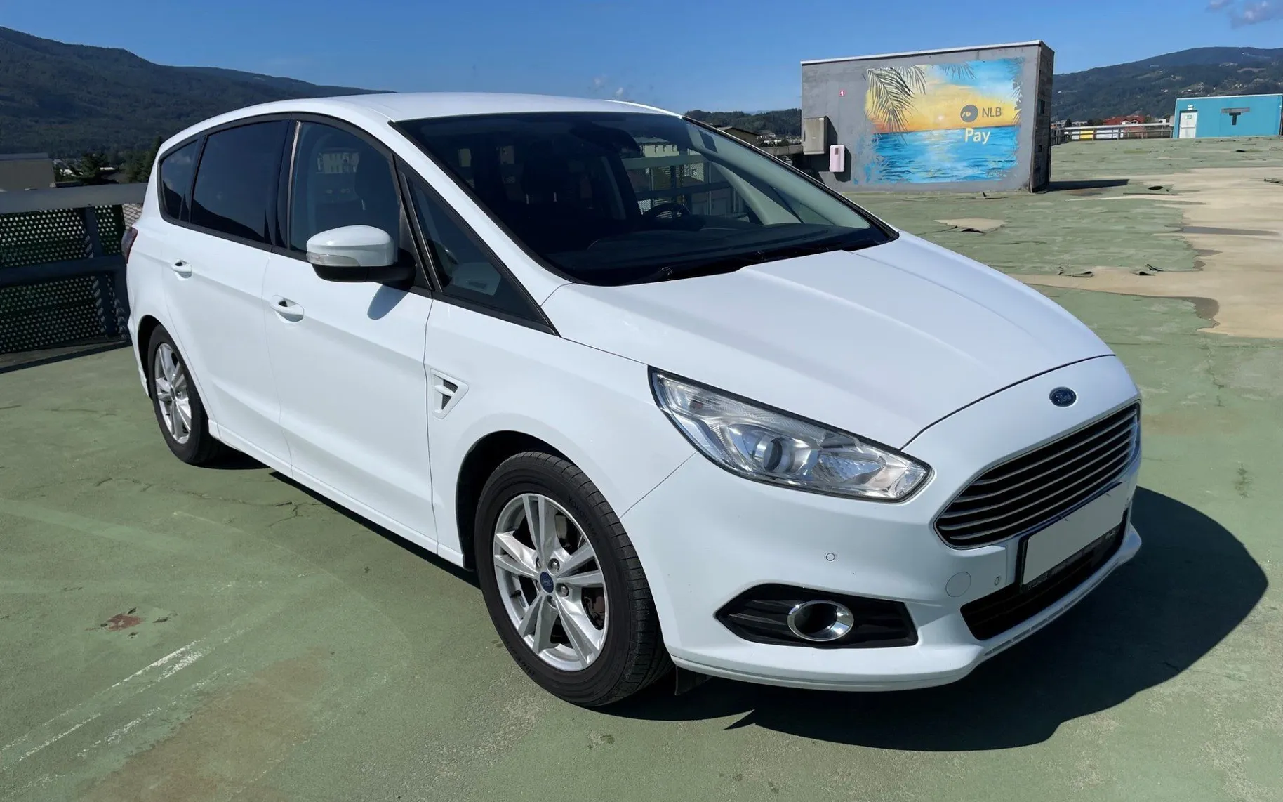Zunanja slika - Ford S-MAX - 2.0 TDCi  Powershift NAVI.PDC.KAMERA.OGR.SEDEŽ - 3