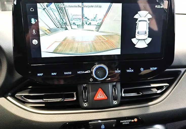 Zunanja slika - Hyundai i30 - 1.0 T-GDI STYLE-WINTER-KAM-DAB-LED-16 COL-VIDEO - 9