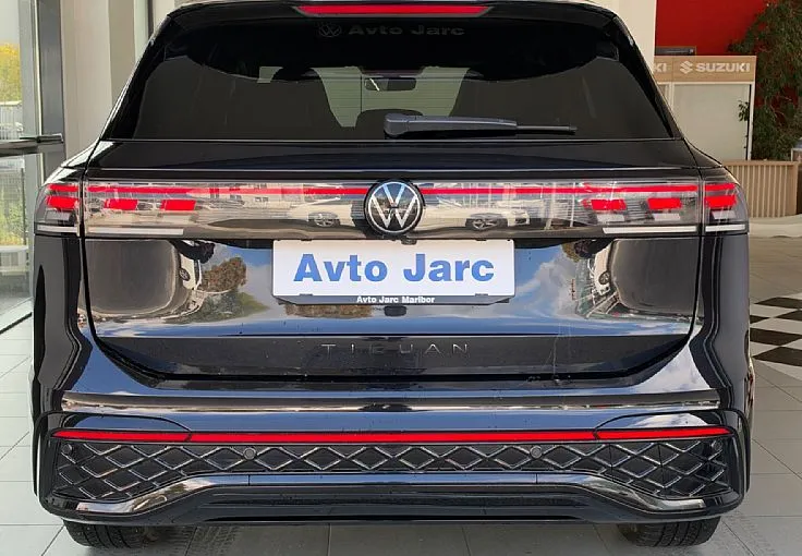 Zunanja slika - Volkswagen Tiguan - 2.0 TDI R-Line DSG - SLO - 1.LASTNIK - 3