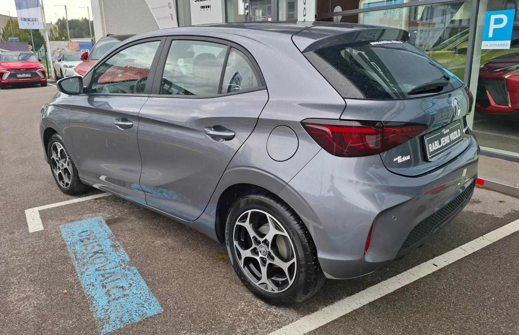 Zunanja slika - MG MG3 - 1.5 HYBRID+ SAMO 20.402km + TOP OPREMA - 6