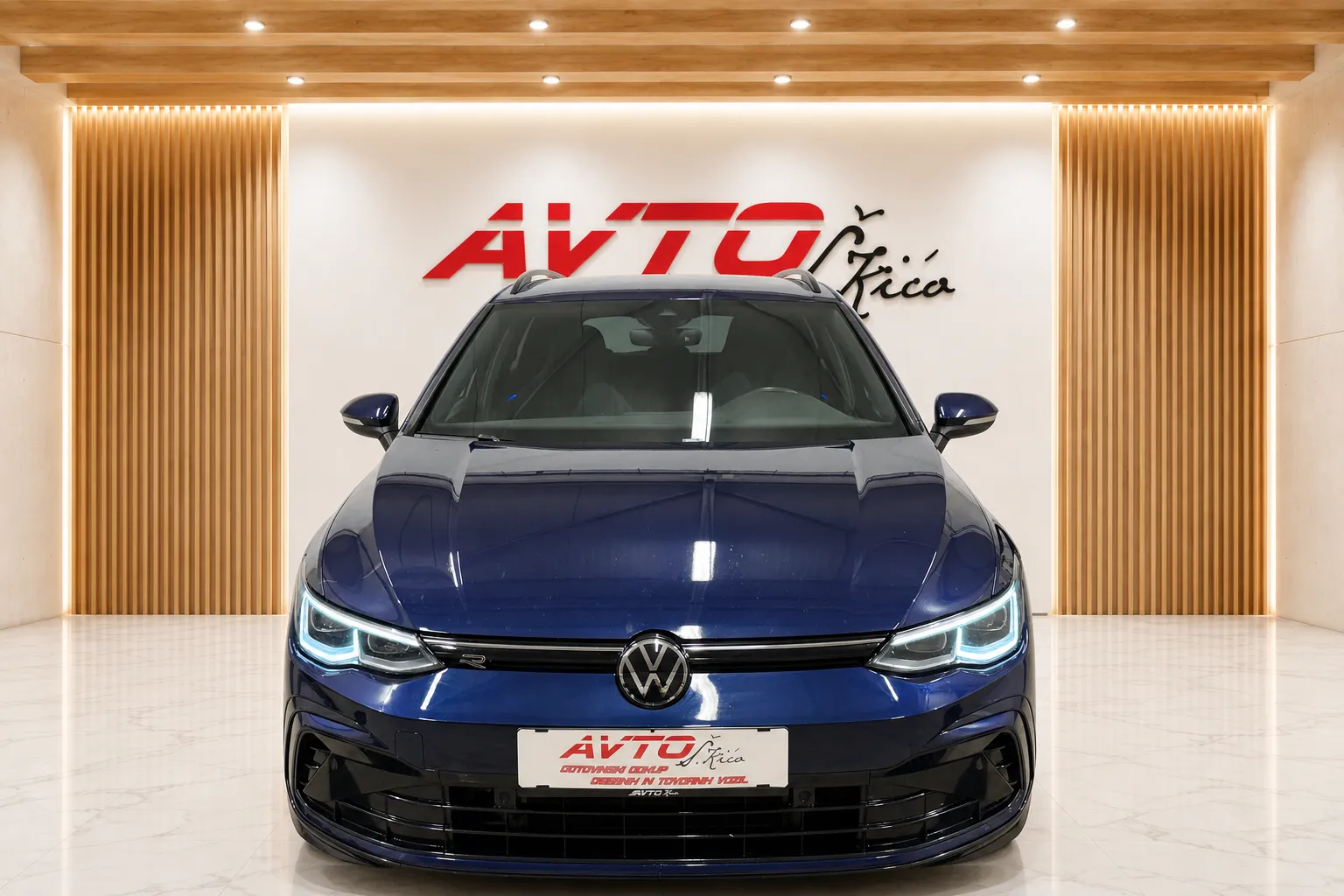 Notranja slika - VW Golf Variant - 2.0 TDI R-LINE-VIRTUAL-ACC-AUT-FULL LED-KAMERA-N.. - 7