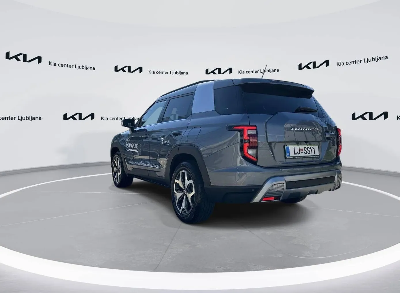 Zunanja slika - SsangYong Torres - 1.5 T-GDI Premium 4WD AT... - 3