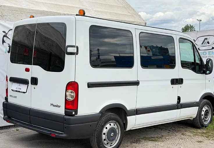 Zunanja slika - Renault Master - 2.5 DCI - 3