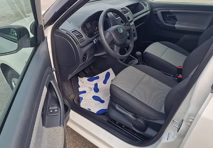 Zunanja slika - Škoda Fabia - 1.2 Ambition 44  60  klima - 6