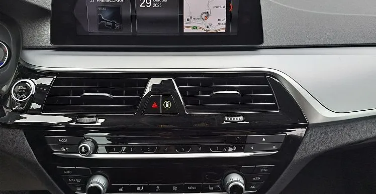 Zunanja slika - BMW Serija 5 - Touring: 520d xdrive - 11