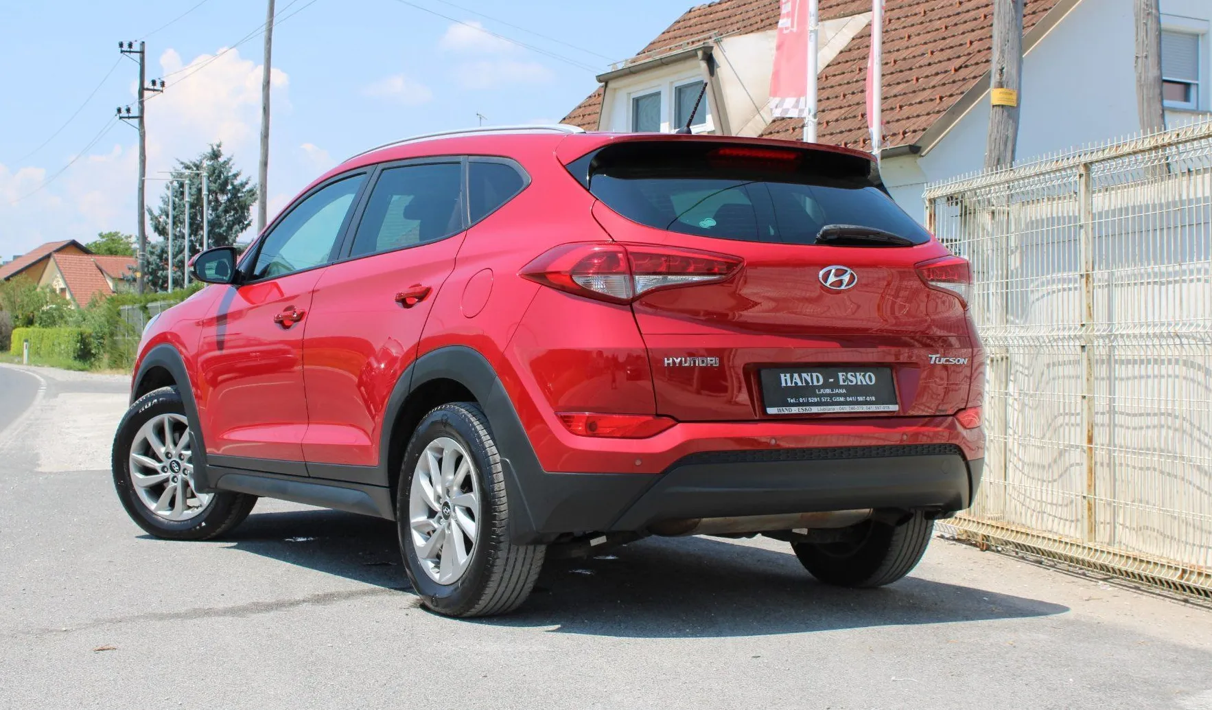 Zunanja slika - Hyundai Tucson - 1.7 CRDi Style DCT ALU PDC GRETJE SEDEŽEV - 4