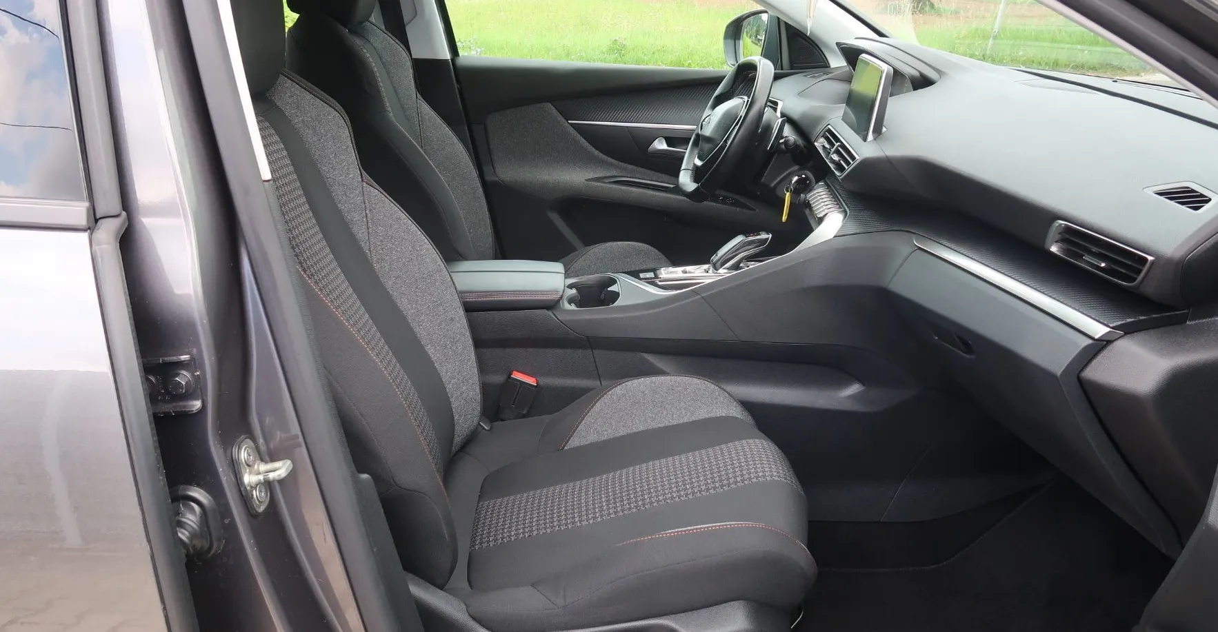 Zunanja slika - Peugeot 5008 - 1.5 BLUEHDI 130 AUT.-NAVI-KAMERA-PDC-7 SEDEŽEV - 15