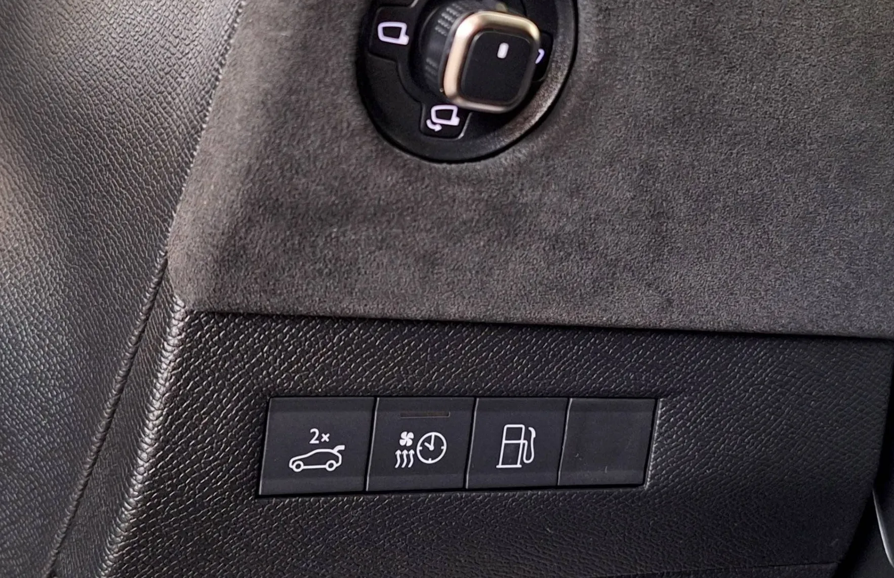Zunanja slika - DS DS 4 - E-Tense 225 Performance Line•KAM360•HUD•PANO•ACC• - 19