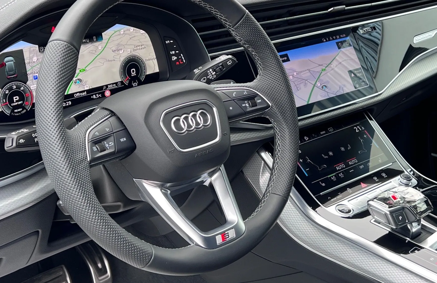 Zunanja slika - Audi Q8 - 50 TDI+1.LAST+SLO+Q+S-LINE+210kW+MATRIX+PANORAMA - 10
