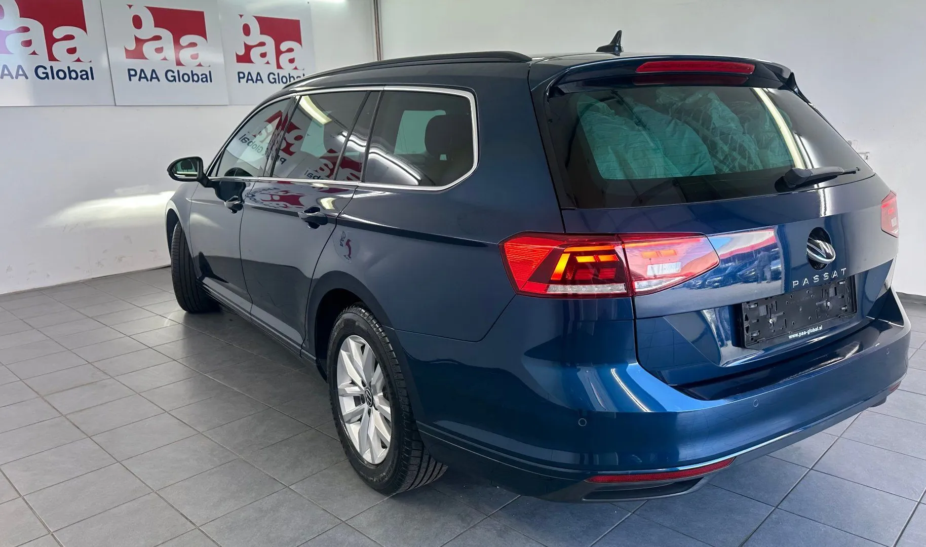 Zunanja slika - Volkswagen Passat - 2.0 TDI BMT.NEMŠKI+4ALU.KAMERA.ACC.NAVI. - 5
