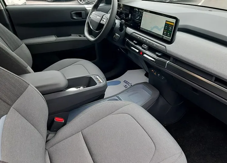 Zunanja slika - KIA EV3 - 58.3 kWh baterija. 150 kW  204 KM  Star - 9