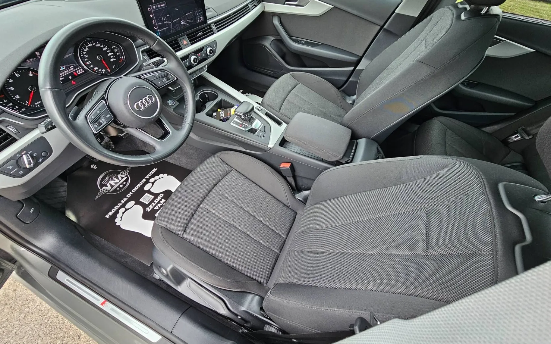 Notranja slika - Audi A4 - TFSI S-LINE |NARDO|KAMERA|NAVI|PANO|ALU18|TOP| - 7